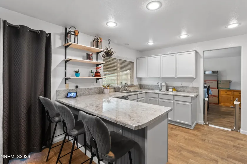 1175 La Cresta, Sparks, Nevada 89436, 4 Bedrooms Bedrooms, ,3 BathroomsBathrooms,Residential,Residential,La Cresta,260002491