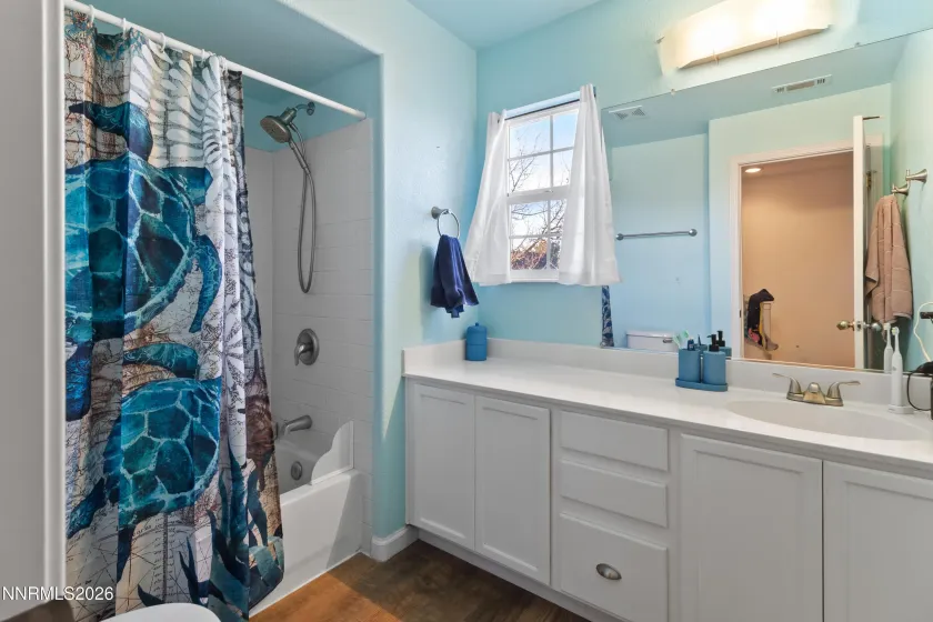 1175 La Cresta, Sparks, Nevada 89436, 4 Bedrooms Bedrooms, ,3 BathroomsBathrooms,Residential,Residential,La Cresta,260002491