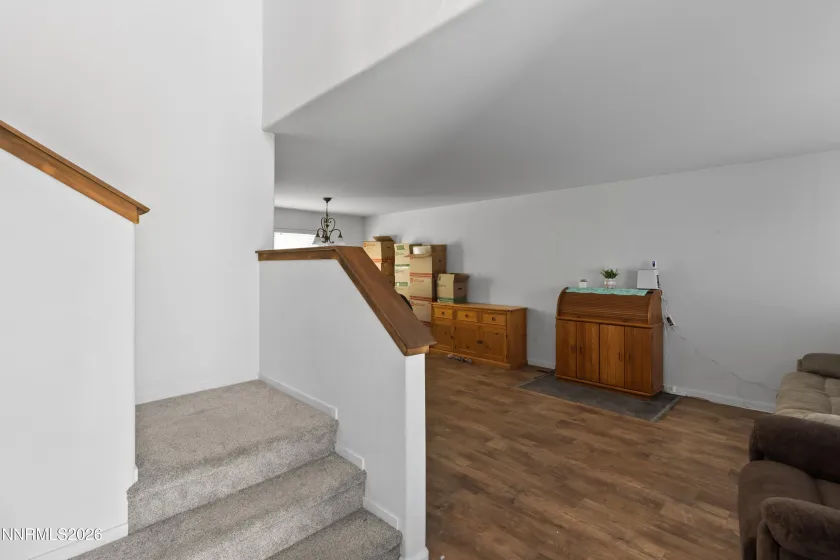 1175 La Cresta, Sparks, Nevada 89436, 4 Bedrooms Bedrooms, ,3 BathroomsBathrooms,Residential,Residential,La Cresta,260002491