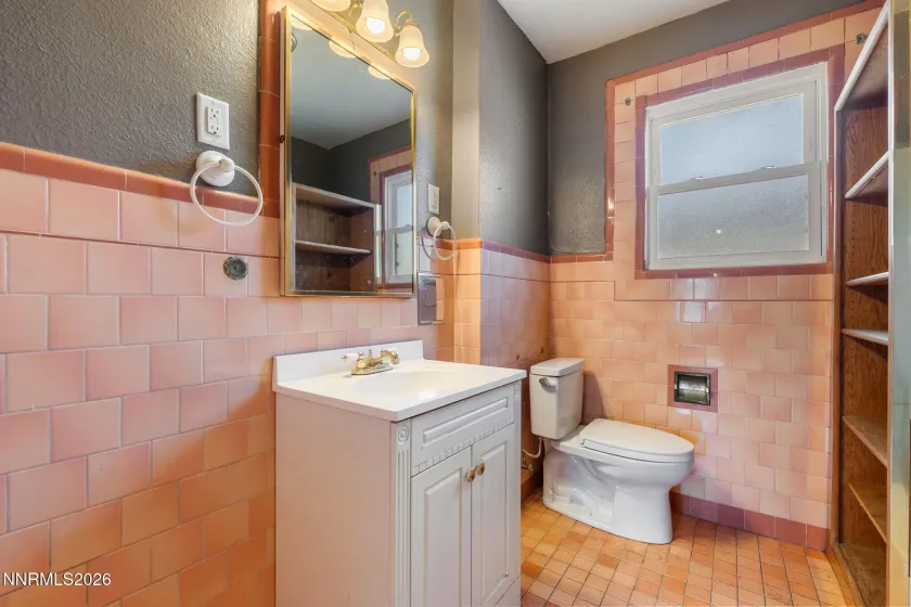 1025 Bell, Reno, Nevada 89503, 2 Bedrooms Bedrooms, ,1 BathroomBathrooms,Residential,Residential,Bell,260002492