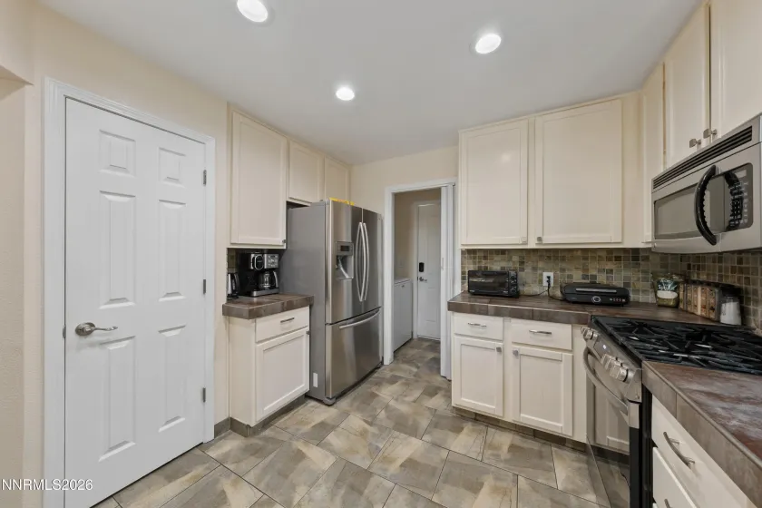 2651 Alpine Creek, Reno, Nevada 89519, 3 Bedrooms Bedrooms, ,2 BathroomsBathrooms,Residential,Residential,Alpine Creek,260002494