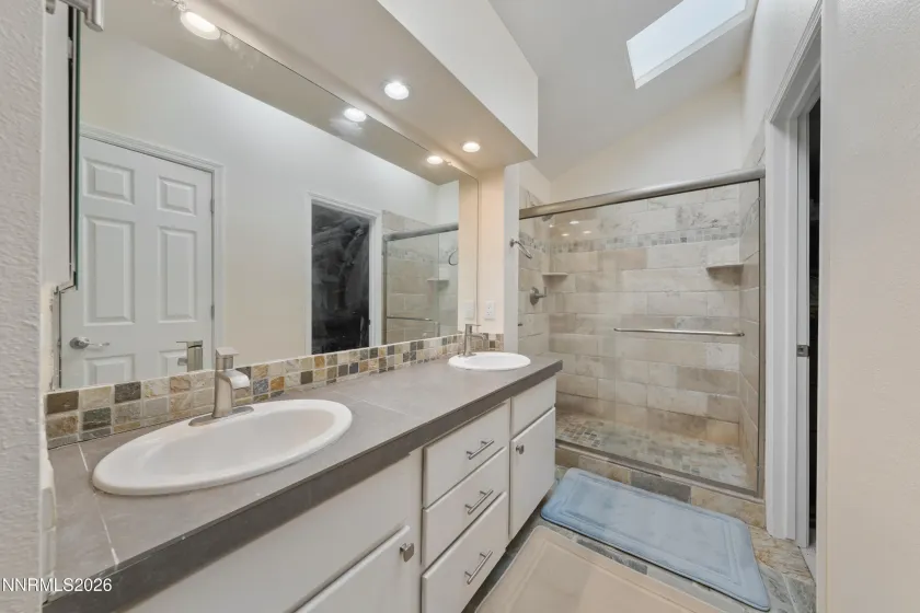 2651 Alpine Creek, Reno, Nevada 89519, 3 Bedrooms Bedrooms, ,2 BathroomsBathrooms,Residential,Residential,Alpine Creek,260002494