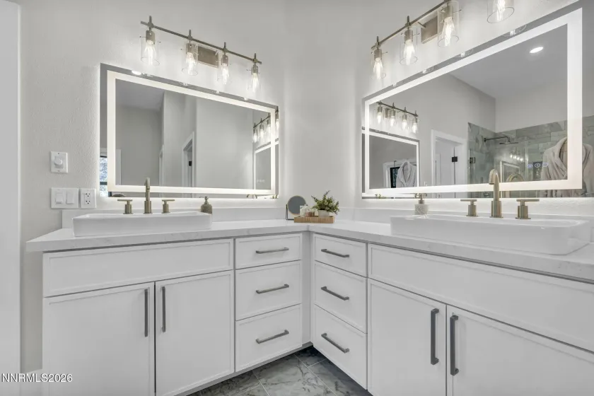 1742 Spyglass, Reno, Nevada 89509, 4 Bedrooms Bedrooms, ,5 BathroomsBathrooms,Residential,Residential,Spyglass,260002505