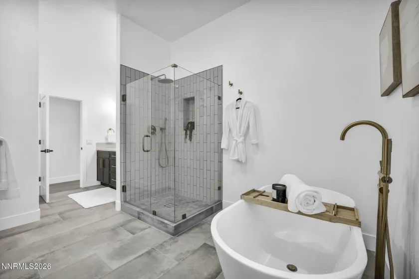 1742 Spyglass, Reno, Nevada 89509, 4 Bedrooms Bedrooms, ,5 BathroomsBathrooms,Residential,Residential,Spyglass,260002505