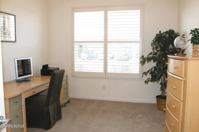 1588 Gemtown, Reno, Nevada 89521, 4 Bedrooms Bedrooms, ,2 BathroomsBathrooms,Residential,Residential,Gemtown,260002508