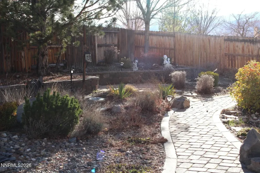 1588 Gemtown, Reno, Nevada 89521, 4 Bedrooms Bedrooms, ,2 BathroomsBathrooms,Residential,Residential,Gemtown,260002508