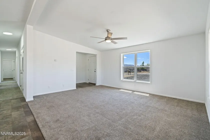 8260 Sycamore, Silver Springs, Nevada 89429, 3 Bedrooms Bedrooms, ,2 BathroomsBathrooms,Residential,Residential,Sycamore,260002509