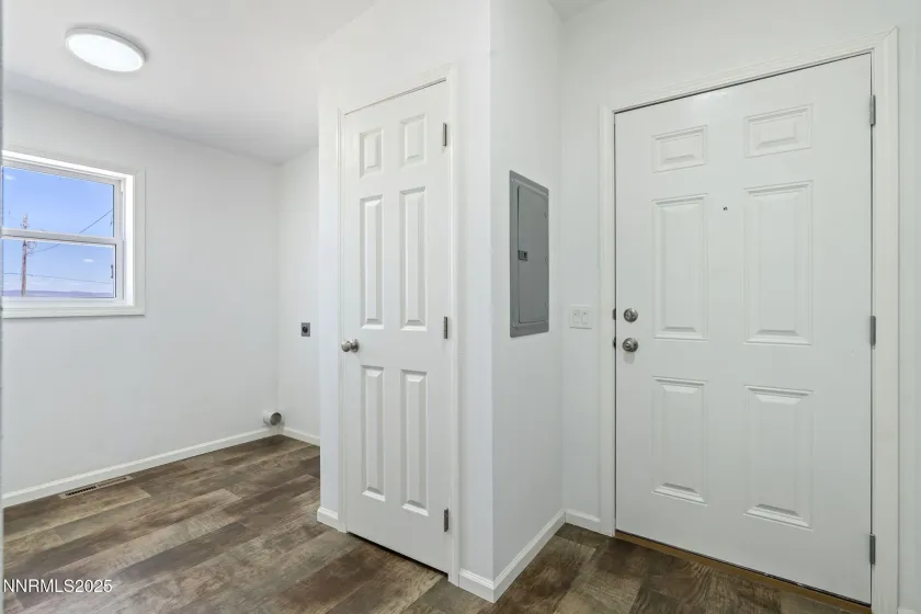 8260 Sycamore, Silver Springs, Nevada 89429, 3 Bedrooms Bedrooms, ,2 BathroomsBathrooms,Residential,Residential,Sycamore,260002509