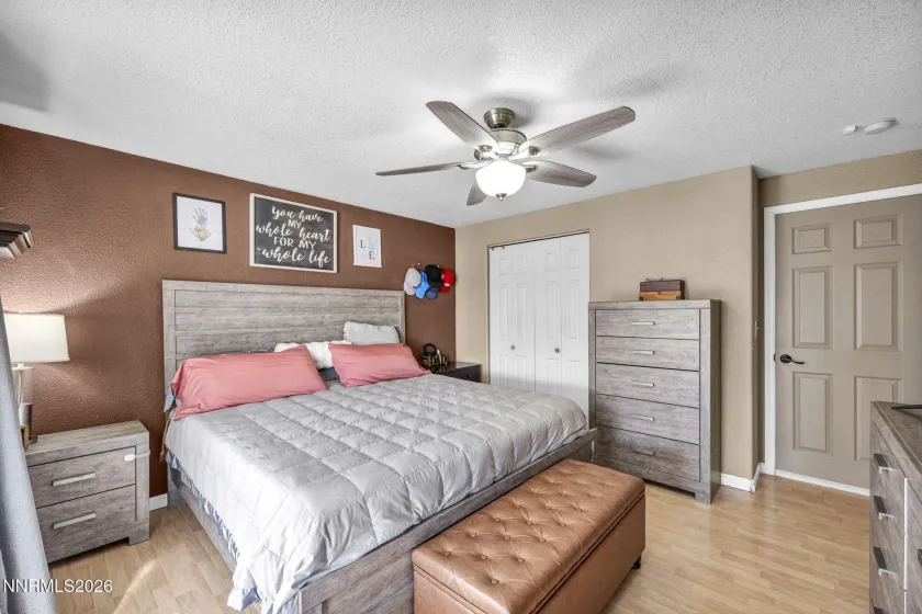 545 V & T, Dayton, Nevada 89403, 4 Bedrooms Bedrooms, ,2 BathroomsBathrooms,Residential,Residential,V & T,260002511