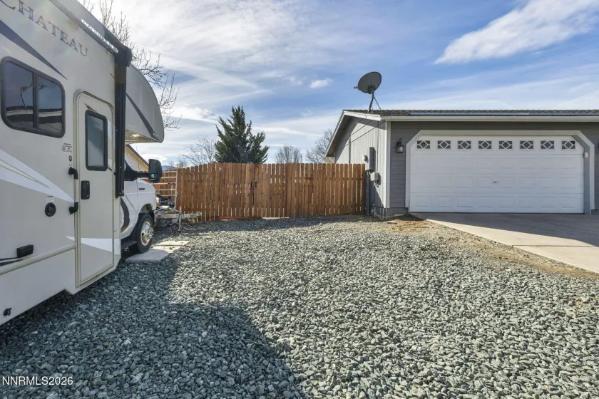 545 V & T, Dayton, Nevada 89403, 4 Bedrooms Bedrooms, ,2 BathroomsBathrooms,Residential,Residential,V & T,260002511