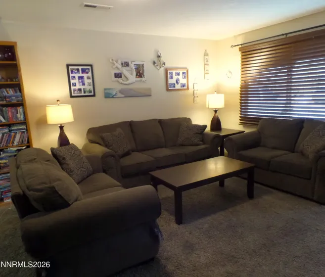 2475 Stine, Sparks, Nevada 89431, 3 Bedrooms Bedrooms, ,1 BathroomBathrooms,Residential,Residential,Stine,260002512