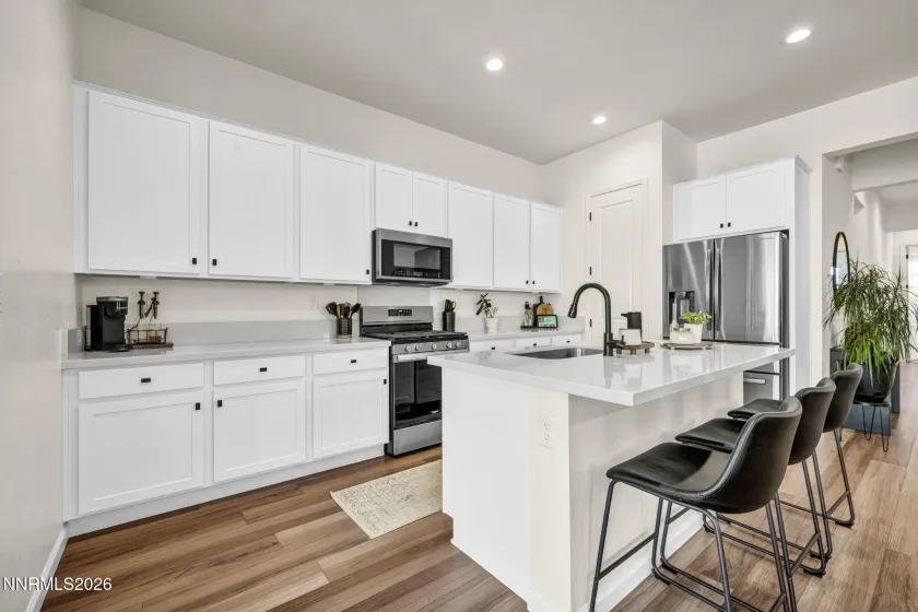 2469 Metolius, Sparks, Nevada 89436, 3 Bedrooms Bedrooms, ,2 BathroomsBathrooms,Residential,Residential,Metolius,260002514