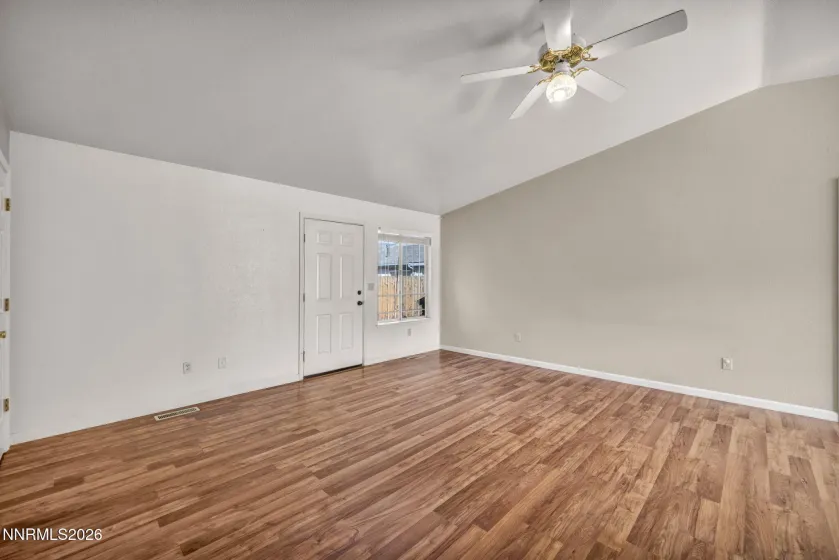 3147 Heaton, Carson City, Nevada 89701, 2 Bedrooms Bedrooms, ,2 BathroomsBathrooms,Residential,Residential,Heaton,260002516