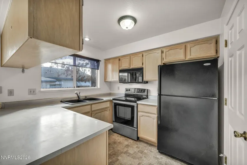 3147 Heaton, Carson City, Nevada 89701, 2 Bedrooms Bedrooms, ,2 BathroomsBathrooms,Residential,Residential,Heaton,260002516