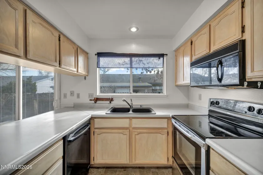 3147 Heaton, Carson City, Nevada 89701, 2 Bedrooms Bedrooms, ,2 BathroomsBathrooms,Residential,Residential,Heaton,260002516