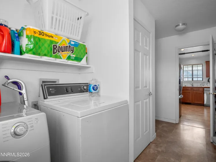 763 Lassen, Gardnerville, Nevada 89460, 3 Bedrooms Bedrooms, ,2 BathroomsBathrooms,Residential,Residential,Lassen,260002520