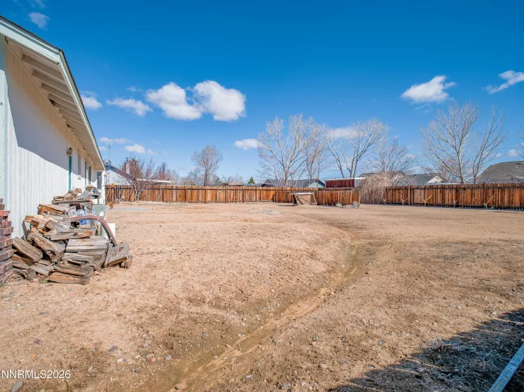 763 Lassen, Gardnerville, Nevada 89460, 3 Bedrooms Bedrooms, ,2 BathroomsBathrooms,Residential,Residential,Lassen,260002520