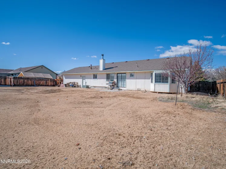 763 Lassen, Gardnerville, Nevada 89460, 3 Bedrooms Bedrooms, ,2 BathroomsBathrooms,Residential,Residential,Lassen,260002520