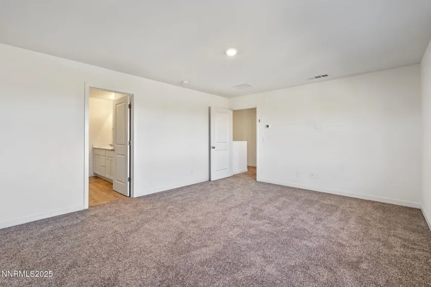 8791 Portia, Reno, Nevada 89506, 4 Bedrooms Bedrooms, ,3 BathroomsBathrooms,Residential,Residential,Portia,250057153