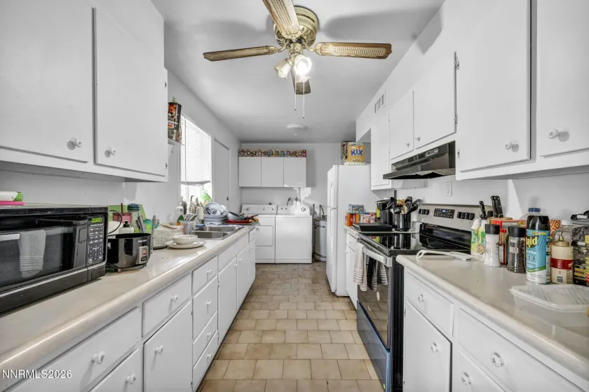 11932 Rocky Mountain, Reno, Nevada 89506, 2 Bedrooms Bedrooms, ,1 BathroomBathrooms,Residential,Residential,Rocky Mountain,260002524