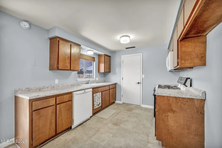 650 Mc Lean, Fallon, Nevada 89406, 3 Bedrooms Bedrooms, ,1 BathroomBathrooms,Residential,Residential,Mc Lean,260002489