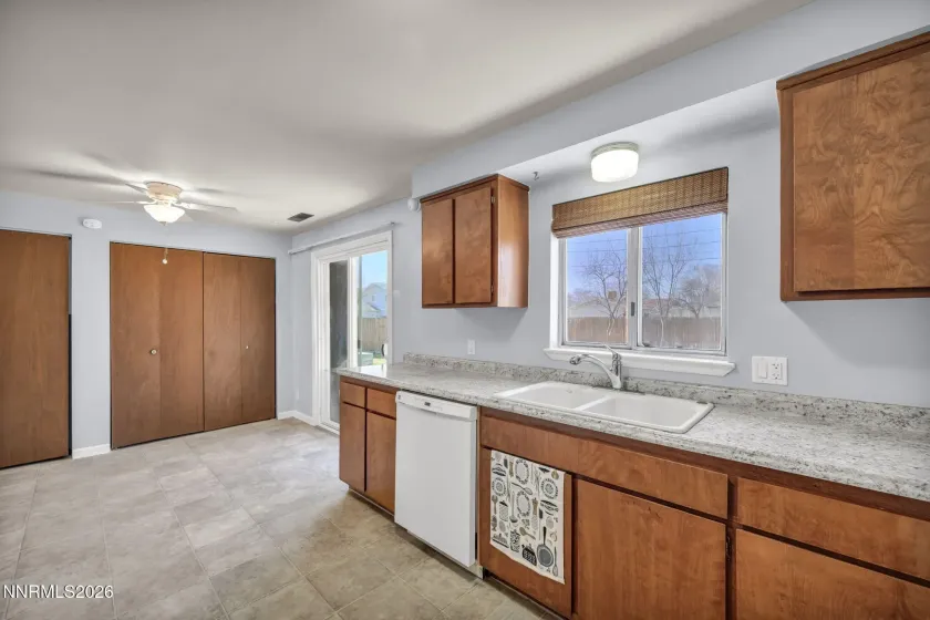 650 Mc Lean, Fallon, Nevada 89406, 3 Bedrooms Bedrooms, ,1 BathroomBathrooms,Residential,Residential,Mc Lean,260002489