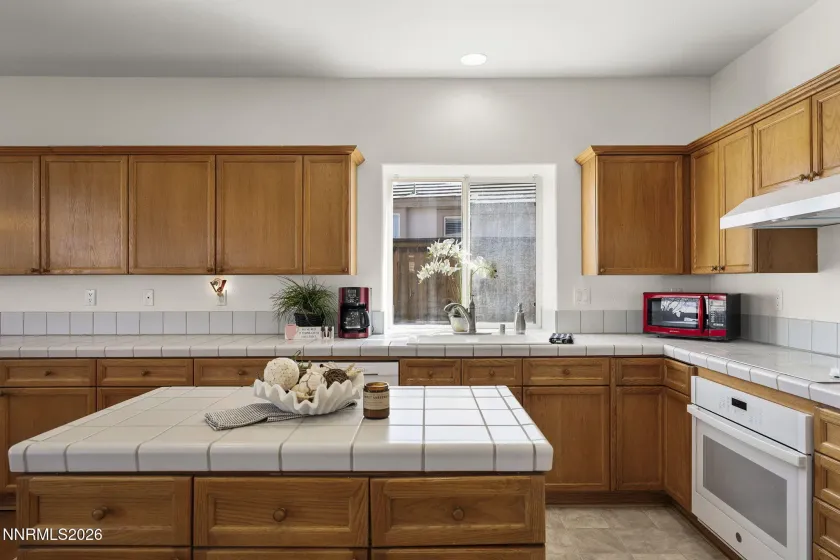 4791 Creek Ridge, Reno, Nevada 89519, 4 Bedrooms Bedrooms, ,3 BathroomsBathrooms,Residential,Residential,Creek Ridge,260002526