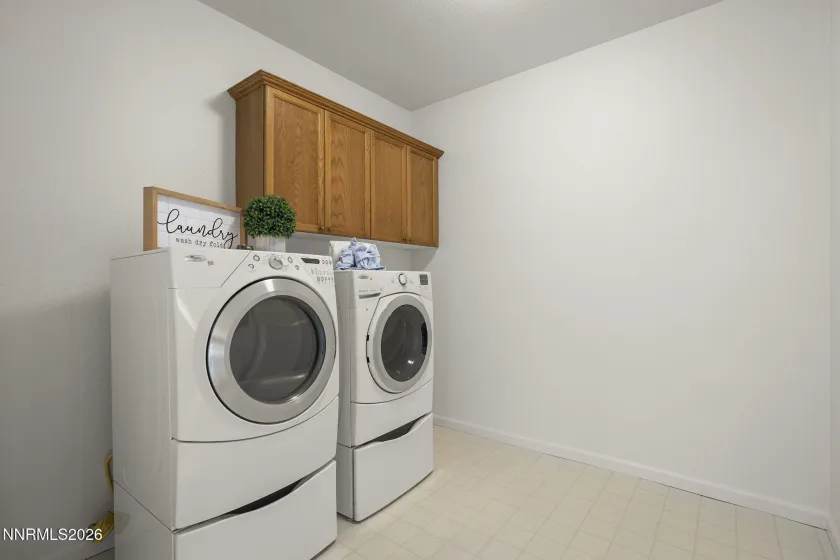 4791 Creek Ridge, Reno, Nevada 89519, 4 Bedrooms Bedrooms, ,3 BathroomsBathrooms,Residential,Residential,Creek Ridge,260002526