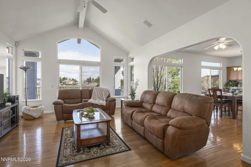 4791 Creek Ridge, Reno, Nevada 89519, 4 Bedrooms Bedrooms, ,3 BathroomsBathrooms,Residential,Residential,Creek Ridge,260002526