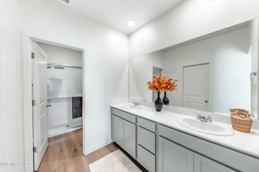 7405 Mystic Vly, Reno, Nevada 89506, 3 Bedrooms Bedrooms, ,2 BathroomsBathrooms,Residential,Residential,Mystic Vly,260002496