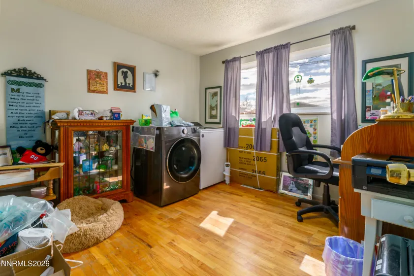 595 Cora, Fallon, Nevada 89406, 3 Bedrooms Bedrooms, ,1 BathroomBathrooms,Residential,Residential,Cora,260002497