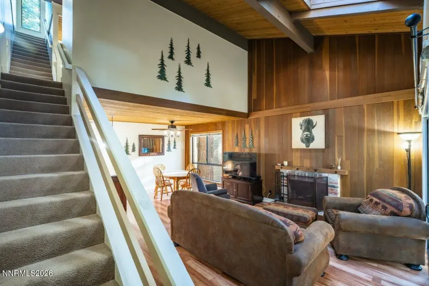 123 Juanita, Incline Village, Nevada 89451, 4 Bedrooms Bedrooms, ,2 BathroomsBathrooms,Residential,Residential,Juanita,260002499