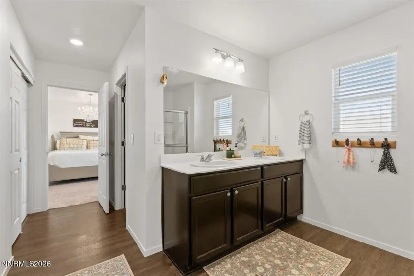 1386 Granary Park, Sparks, Nevada 89436, 5 Bedrooms Bedrooms, ,3 BathroomsBathrooms,Residential,Residential,Granary Park,260002498