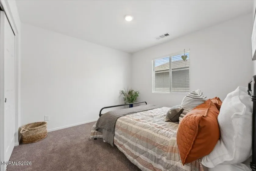 1386 Granary Park, Sparks, Nevada 89436, 5 Bedrooms Bedrooms, ,3 BathroomsBathrooms,Residential,Residential,Granary Park,260002498