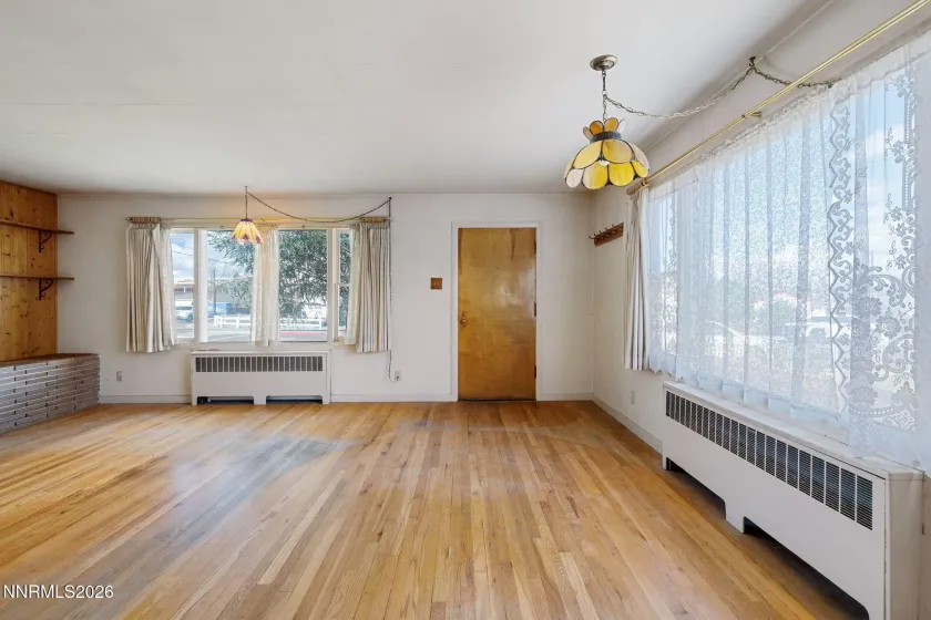 755 Balzar, Reno, Nevada 89502, 3 Bedrooms Bedrooms, ,2 BathroomsBathrooms,Residential,Residential,Balzar,260002500