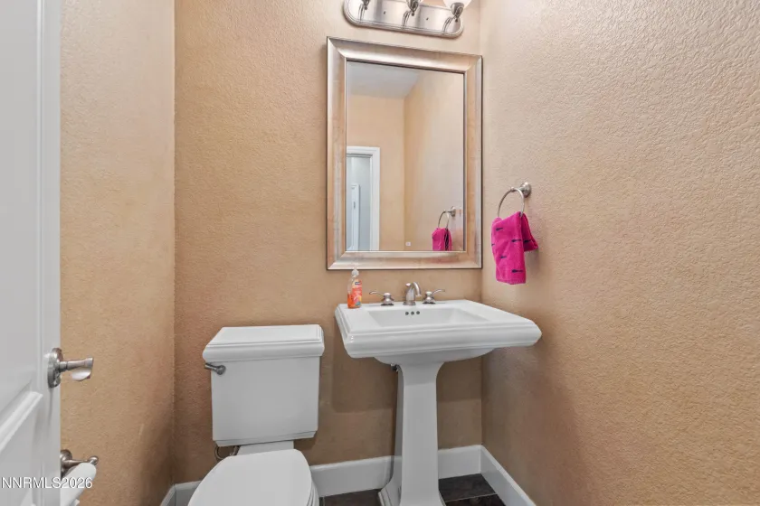 8150 Deerbrook, Reno, Nevada 89523, 3 Bedrooms Bedrooms, ,3 BathroomsBathrooms,Residential,Residential,Deerbrook,260002501