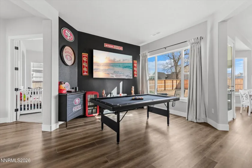 405 White Hawk, Fernley, Nevada 89408, 4 Bedrooms Bedrooms, ,3 BathroomsBathrooms,Residential,Residential,White Hawk,260002502