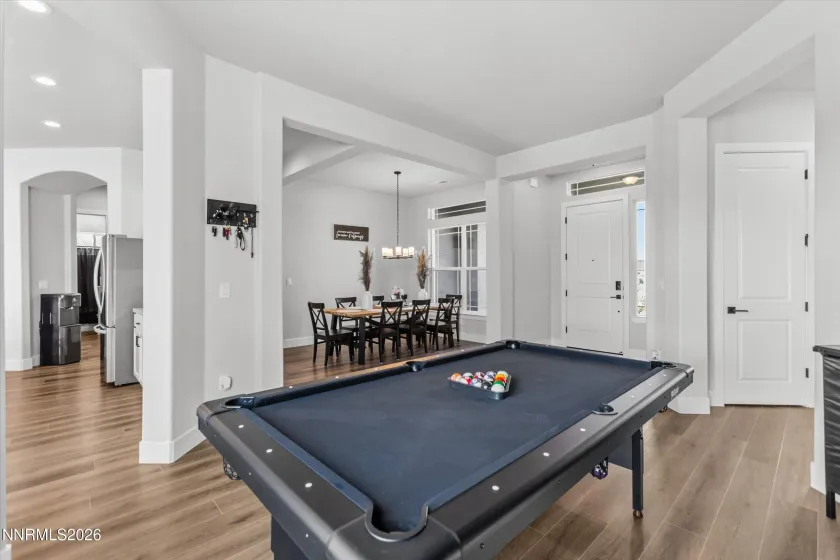 405 White Hawk, Fernley, Nevada 89408, 4 Bedrooms Bedrooms, ,3 BathroomsBathrooms,Residential,Residential,White Hawk,260002502