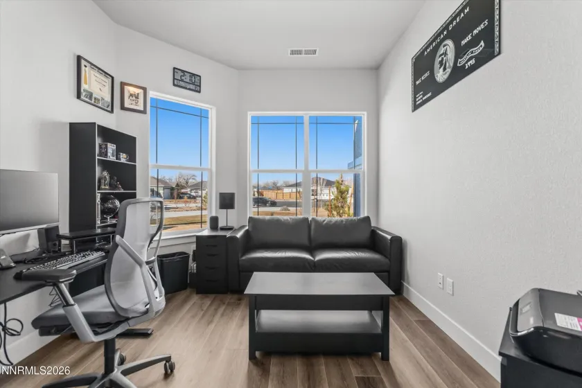 405 White Hawk, Fernley, Nevada 89408, 4 Bedrooms Bedrooms, ,3 BathroomsBathrooms,Residential,Residential,White Hawk,260002502