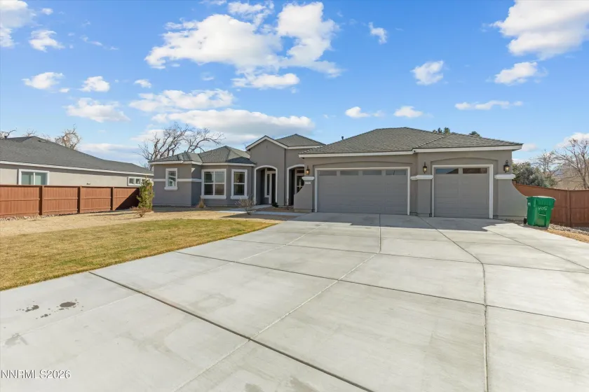 405 White Hawk, Fernley, Nevada 89408, 4 Bedrooms Bedrooms, ,3 BathroomsBathrooms,Residential,Residential,White Hawk,260002502