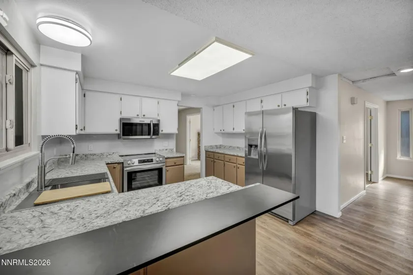 2965 Santa Ana, Reno, Nevada 89502, 3 Bedrooms Bedrooms, ,3 BathroomsBathrooms,Residential,Residential,Santa Ana,260002503