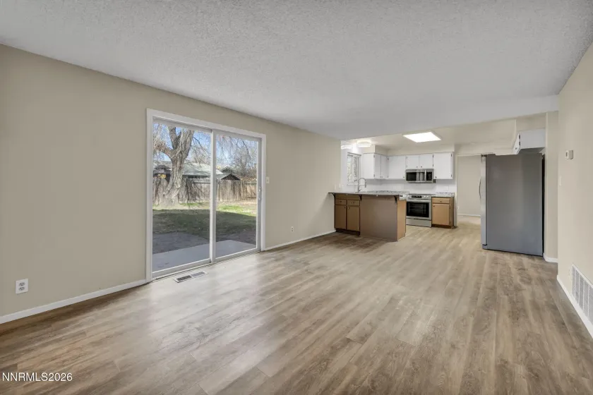 2965 Santa Ana, Reno, Nevada 89502, 3 Bedrooms Bedrooms, ,3 BathroomsBathrooms,Residential,Residential,Santa Ana,260002503