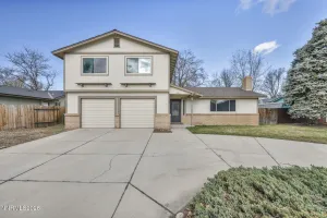 2965 Santa Ana, Reno, Nevada 89502, 3 Bedrooms Bedrooms, ,3 BathroomsBathrooms,Residential,Residential,Santa Ana,260002503