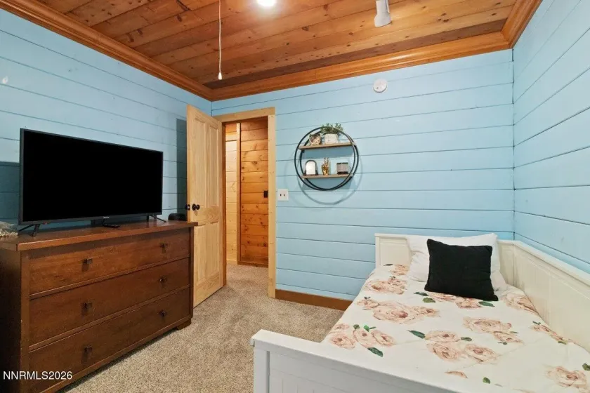 1251 Tata, South Lake Tahoe, California 96150, 3 Bedrooms Bedrooms, ,2 BathroomsBathrooms,Residential,Residential,Tata,260002539