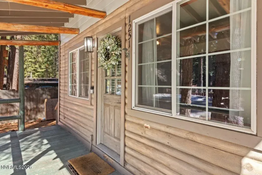 1251 Tata, South Lake Tahoe, California 96150, 3 Bedrooms Bedrooms, ,2 BathroomsBathrooms,Residential,Residential,Tata,260002539