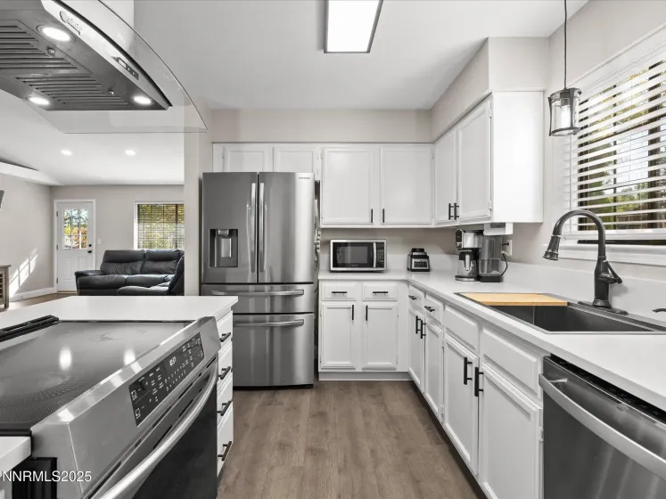 1942 Hamilton, Carson City, Nevada 89706, 3 Bedrooms Bedrooms, ,2 BathroomsBathrooms,Residential,Residential,Hamilton,260002541