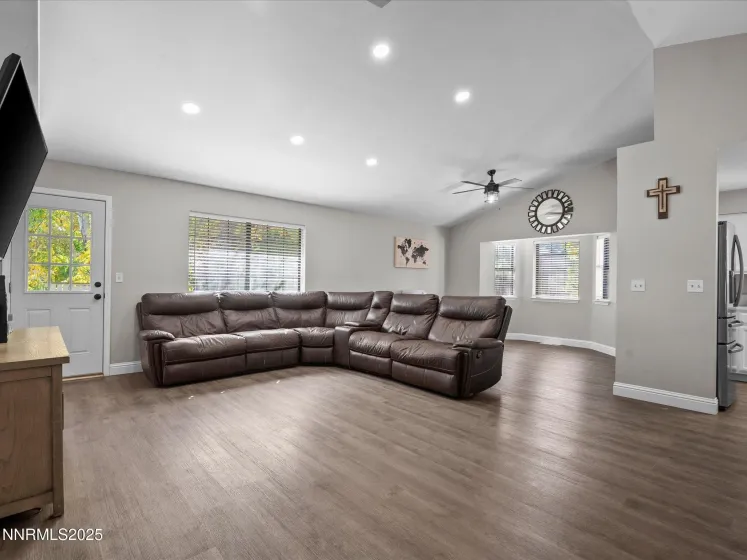 1942 Hamilton, Carson City, Nevada 89706, 3 Bedrooms Bedrooms, ,2 BathroomsBathrooms,Residential,Residential,Hamilton,260002541