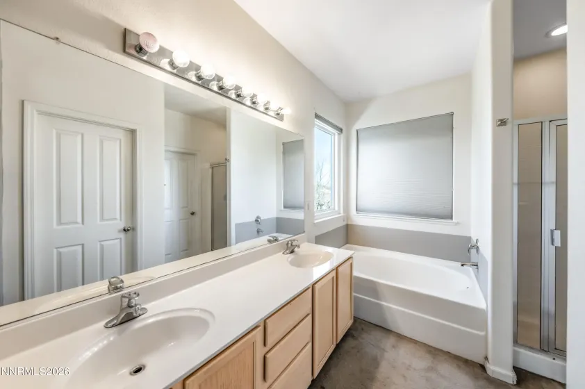 11705 Lone Desert, Reno, Nevada 89506, 4 Bedrooms Bedrooms, ,3 BathroomsBathrooms,Residential,Residential,Lone Desert,260002542