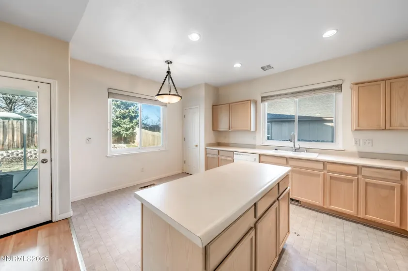 11705 Lone Desert, Reno, Nevada 89506, 4 Bedrooms Bedrooms, ,3 BathroomsBathrooms,Residential,Residential,Lone Desert,260002542