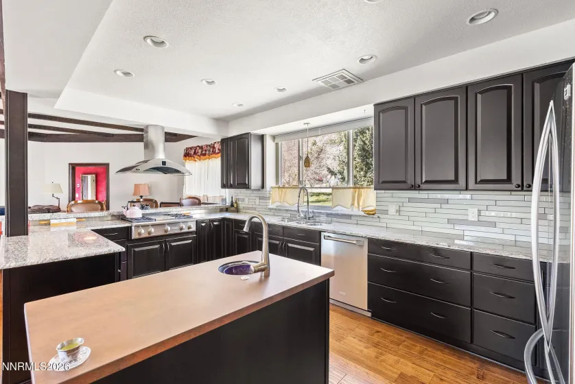 220 Limousin, Genoa, Nevada 89411, 3 Bedrooms Bedrooms, ,5 BathroomsBathrooms,Residential,Residential,Limousin,260002543